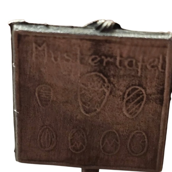 Schweizer Pewter Rabbit Painting Eggs Mastertafel Figurine Easter Decor - Picture 5 of 6